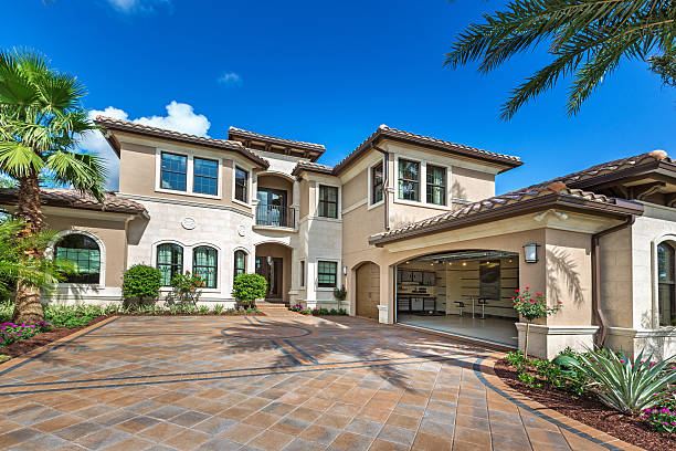 Best Driveway Paving Company  in Springtown, TX